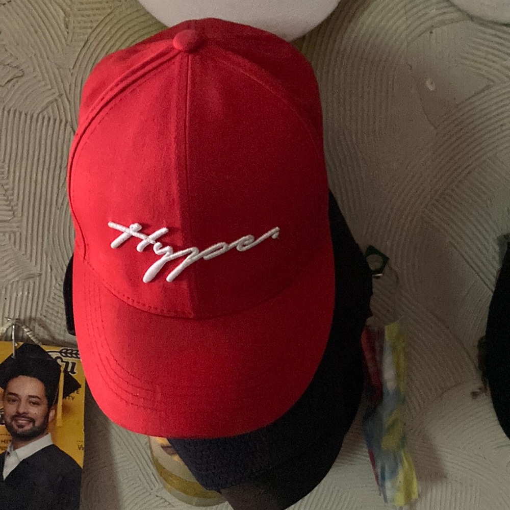 Hyper hat by Rue21